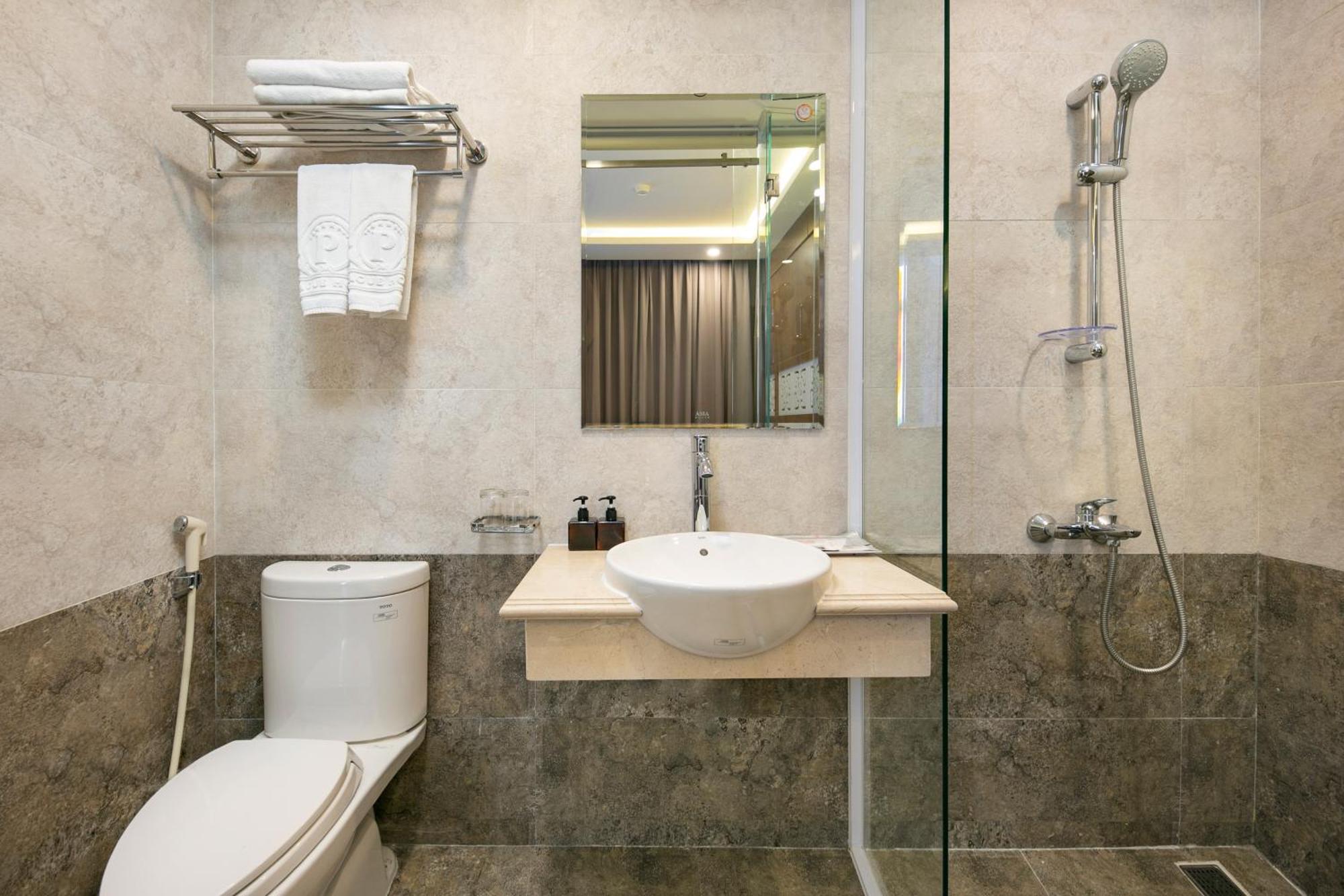 Prague Da Nang Beach Hotel מראה חיצוני תמונה