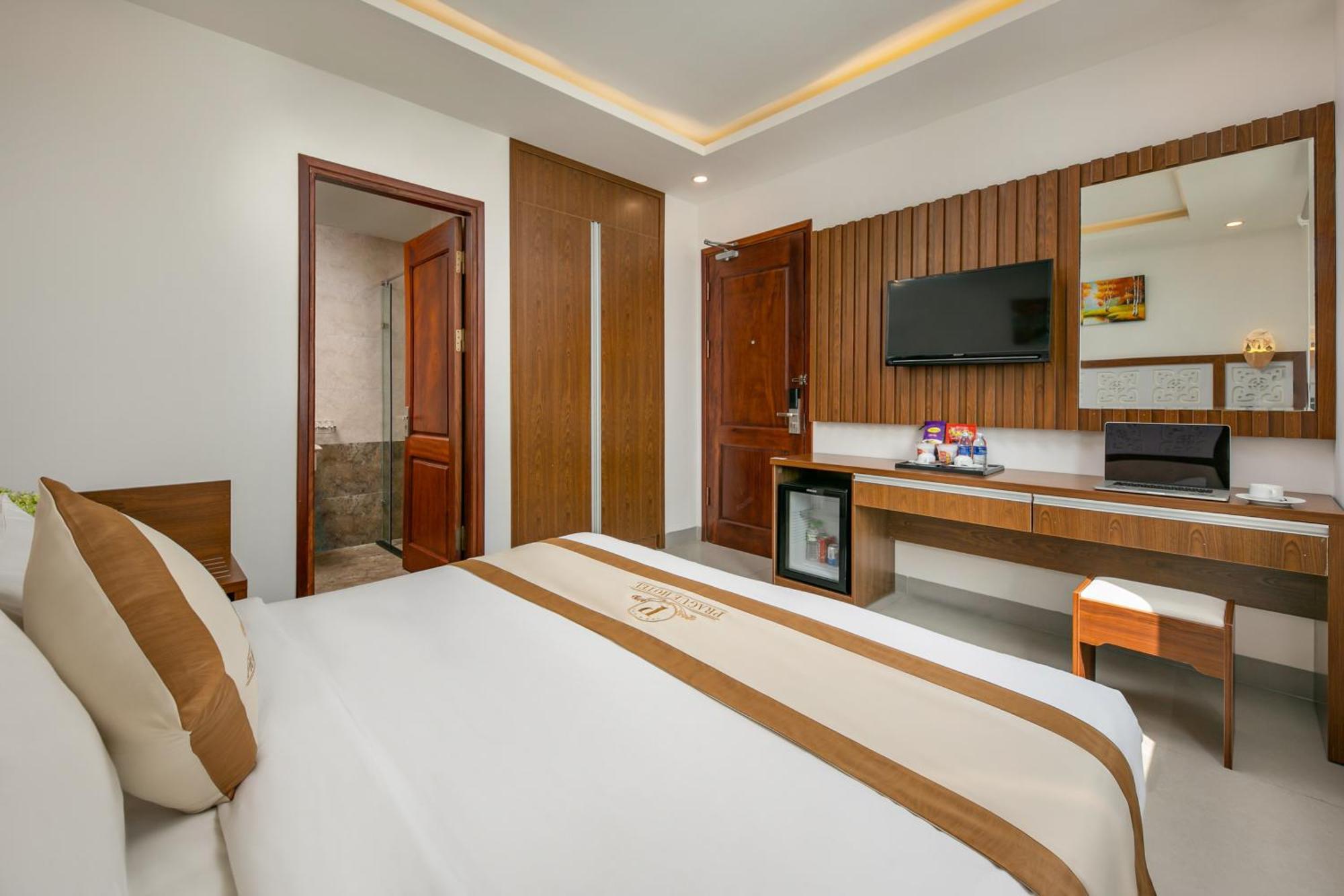 Prague Da Nang Beach Hotel מראה חיצוני תמונה