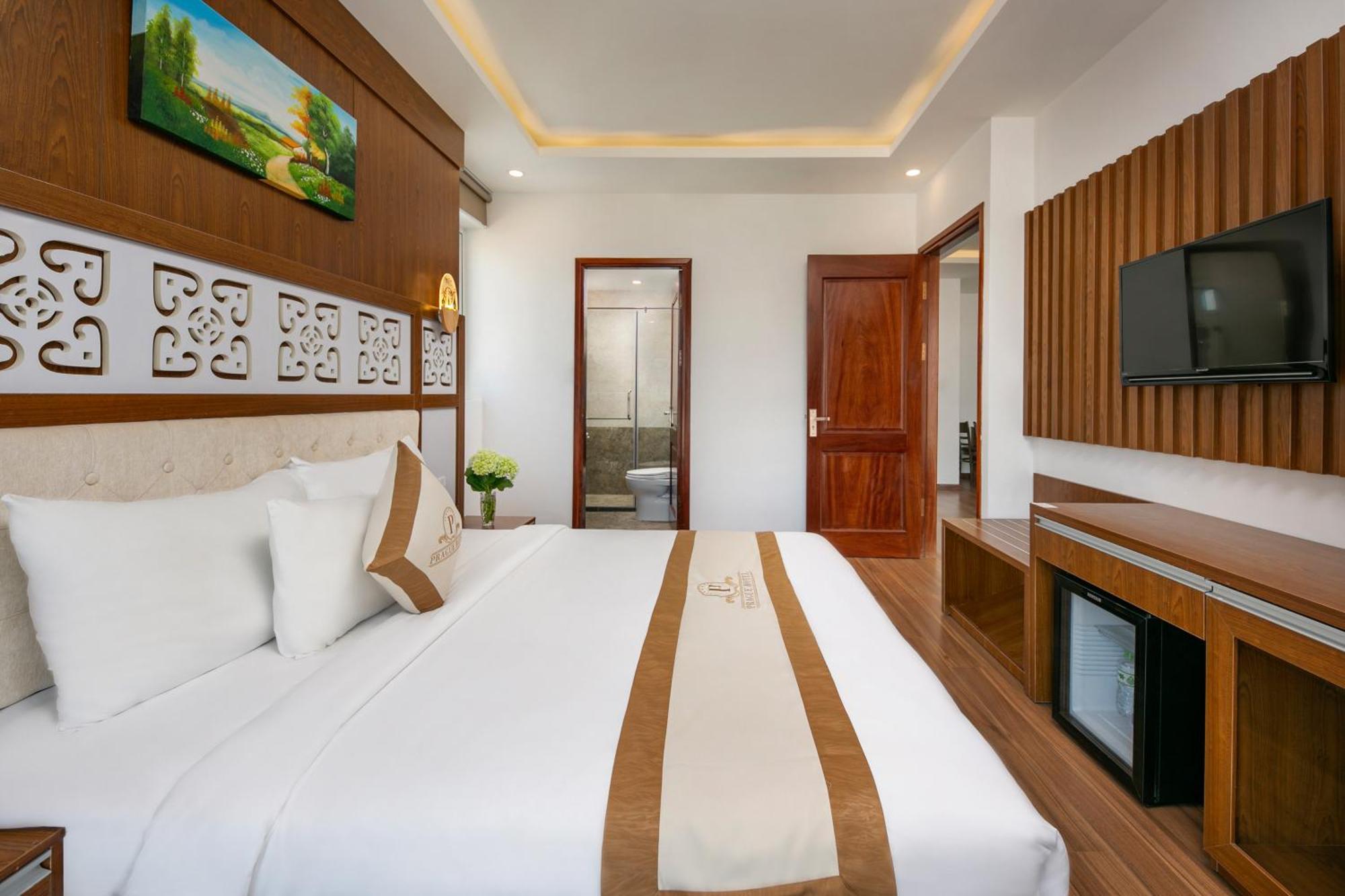 Prague Da Nang Beach Hotel מראה חיצוני תמונה