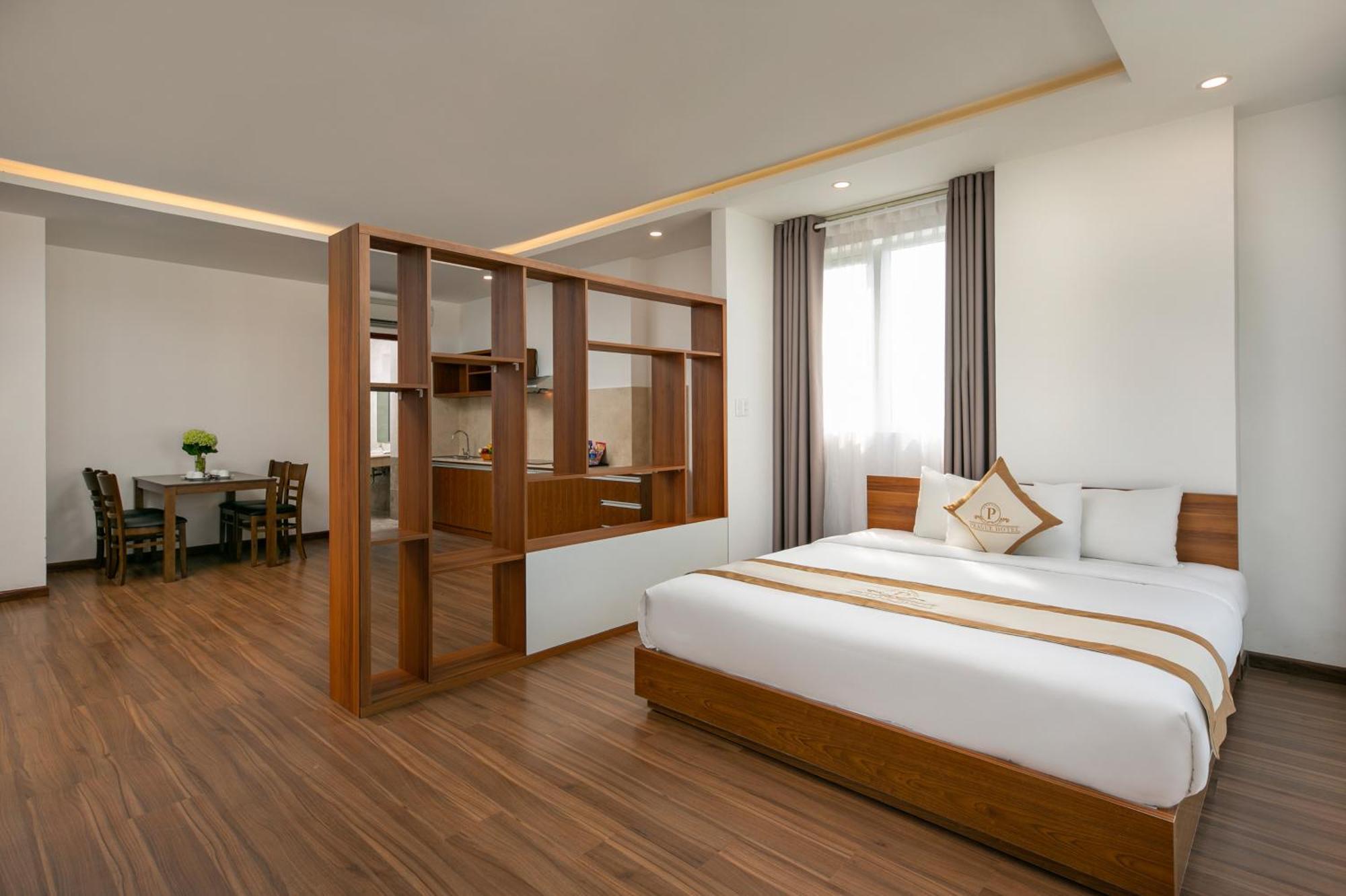 Prague Da Nang Beach Hotel מראה חיצוני תמונה