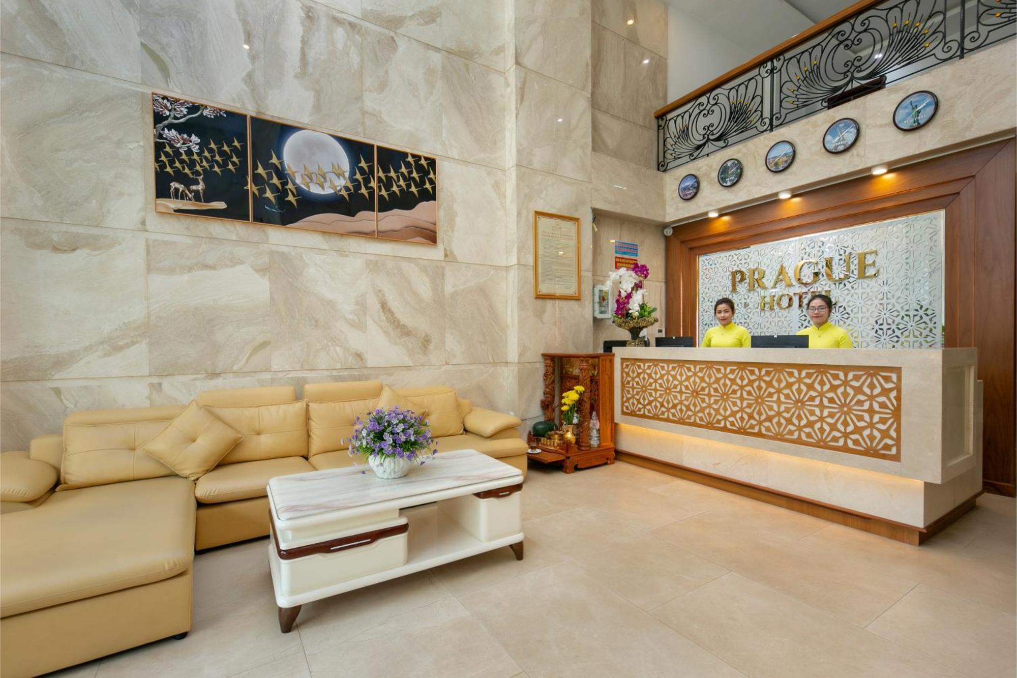 Prague Da Nang Beach Hotel מראה חיצוני תמונה