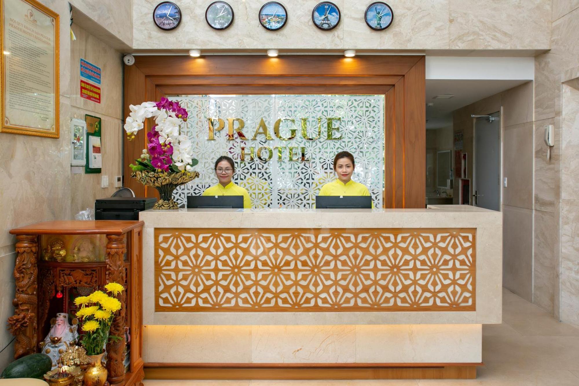 Prague Da Nang Beach Hotel מראה חיצוני תמונה
