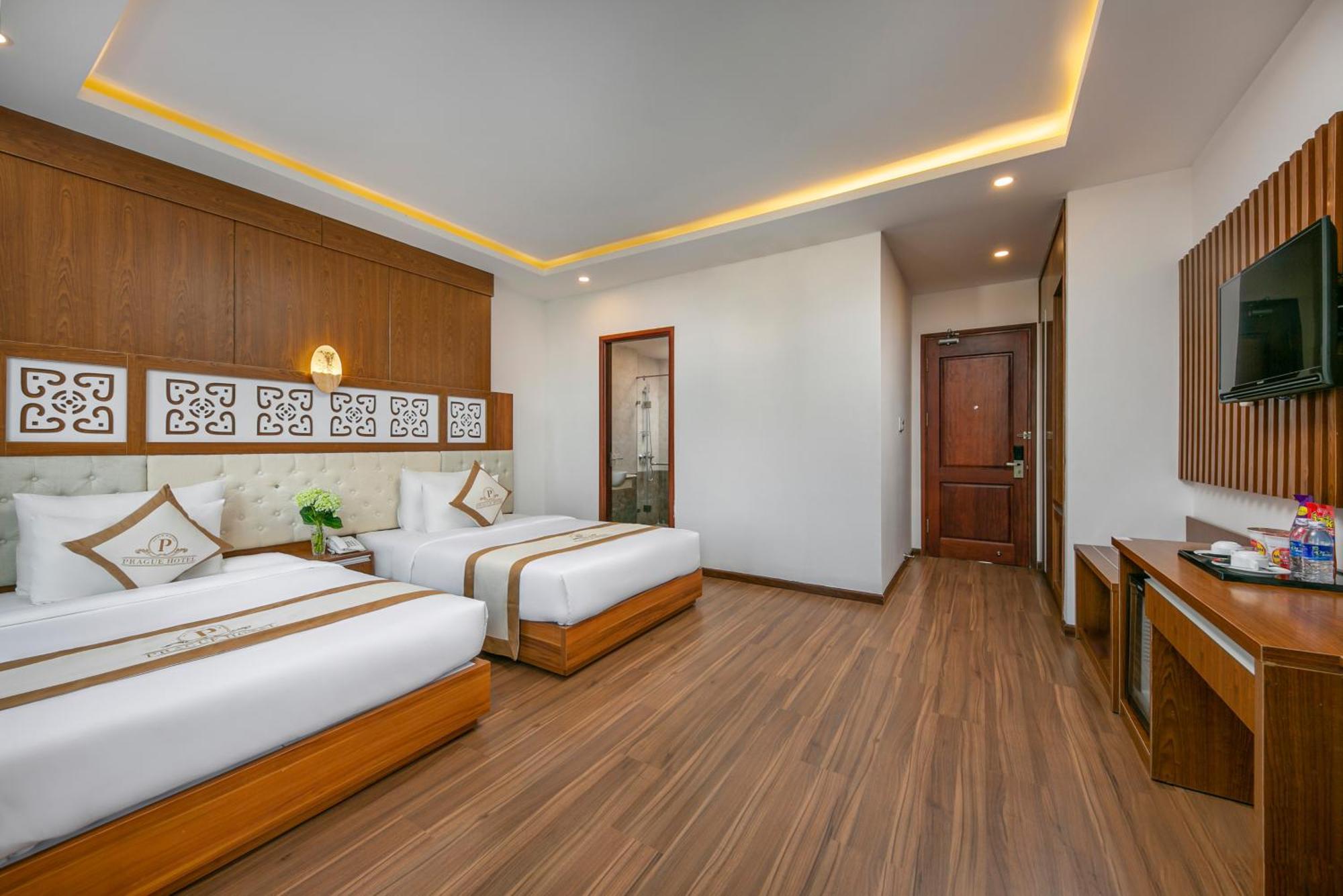 Prague Da Nang Beach Hotel מראה חיצוני תמונה