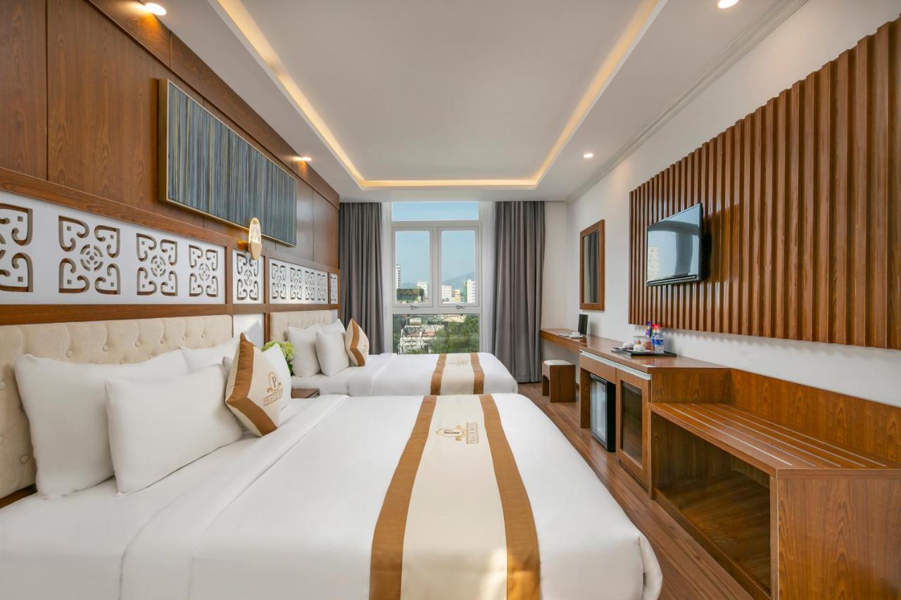 Prague Da Nang Beach Hotel מראה חיצוני תמונה